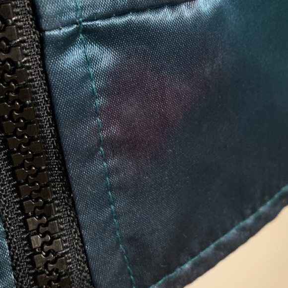 Vtg 90’s Mirage/Treasure Island Reversible Satin Bomber Jacket - Picture 8 of 10